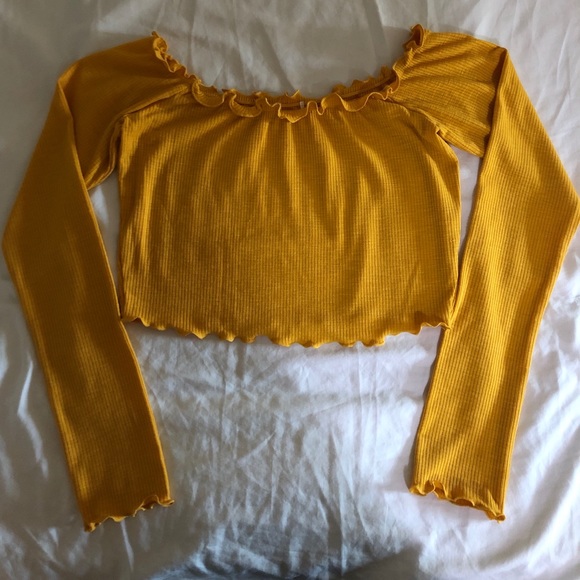 Long sleeve off the shoulder crop top - Picture 2 of 3